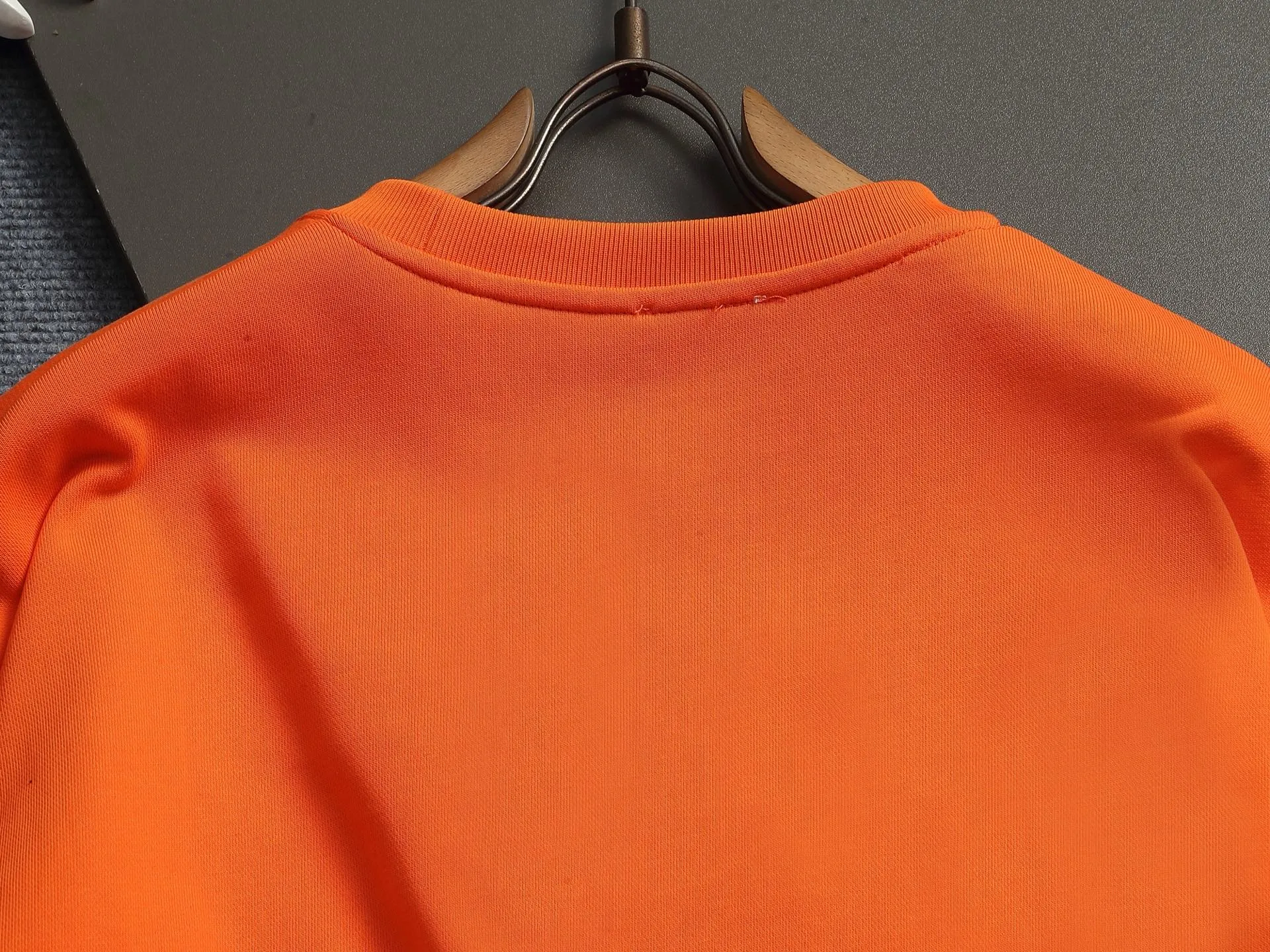 MONCLERClassiclogo Logo ， Retro Same Style 380 Versatile : Black Orange Size：XS S M L